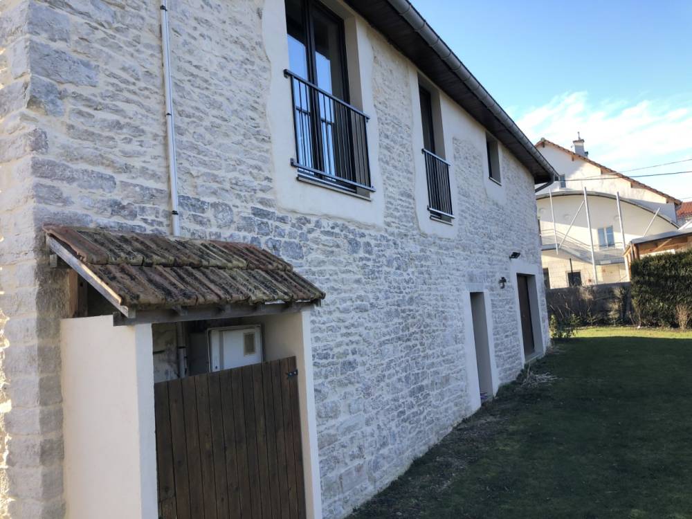 Rénovation de façade en pierre