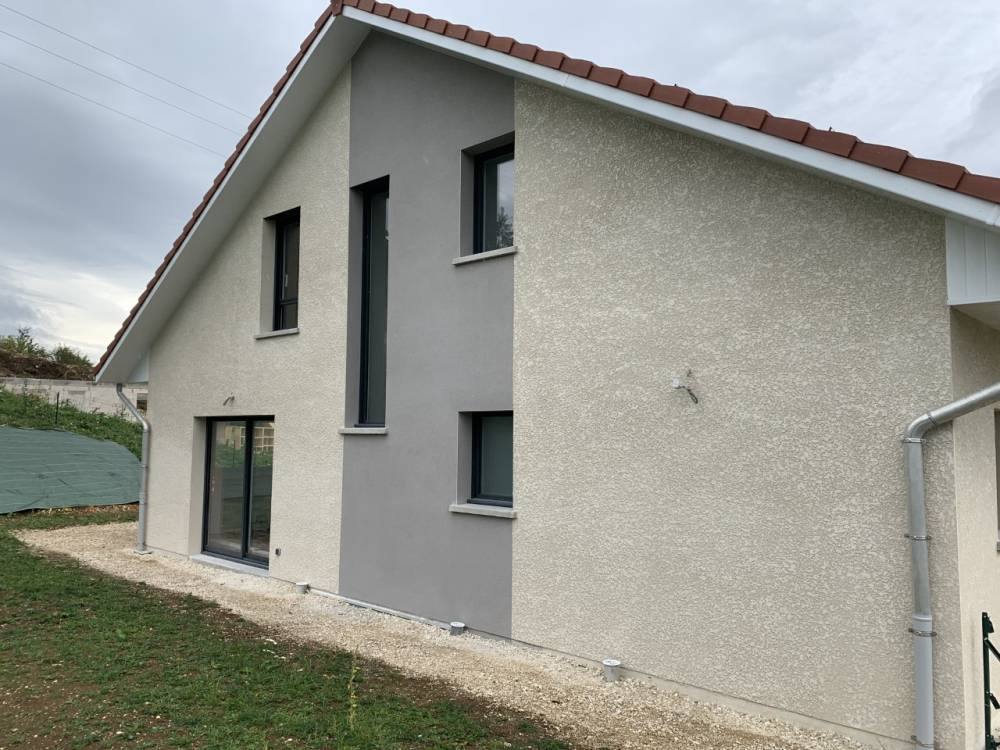 Rénovation de façade bicolore